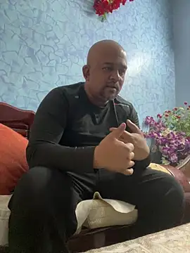 Dick 6inches online show from 03.05.26