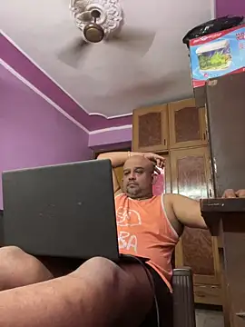 Dick 6inches online show from 04.12.26