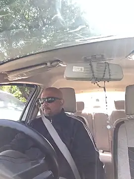 Dick 6inches online show from 04.13.26