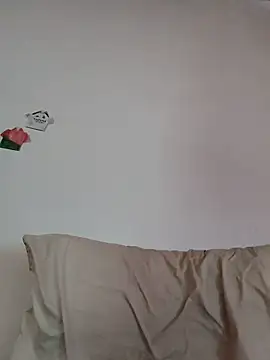 Yessi rousse online show from 10.29.25