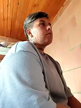 Snapshot of Yessi_rousse chatting on 02.25.26 Yessi rousse online show from 02.25.26