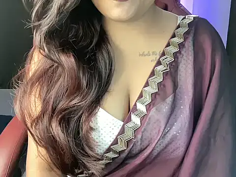 Snapshot of shanayaaa_1 chatting on 09.12.25 shanayaaa 1 online show from 09.12.25