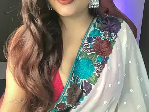 Snapshot of shanayaaa_1 chatting on 09.16.25 shanayaaa 1 online show from 09.16.25