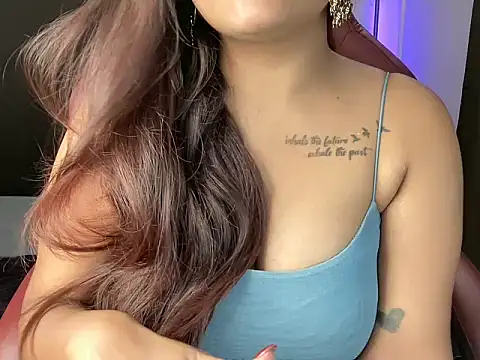 Snapshot of shanayaaa_1 chatting on 11.12.25 shanayaaa 1 online show from 11.12.25