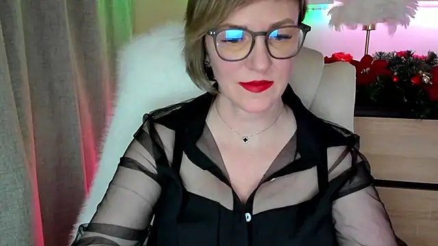 feliziaDesire online show from 12.18.25