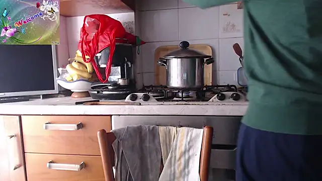 martachatte online show from 10.24.25