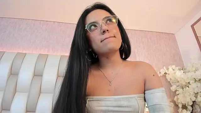 Rebeca jones online show from 02.19.25