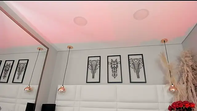 Rebeca jones online show from 09.12.25