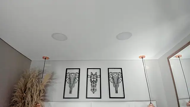 Rebeca jones online show from 10.24.25