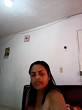 Snapshot of Rossestoner chatting on 12.24.24 Rossestoner online show from 12.24.24