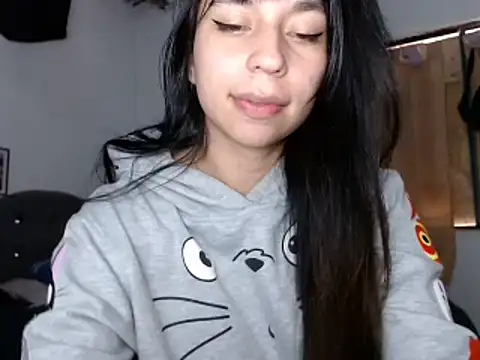 Snapshot of xx_nath_xx chatting on 03.18.25 xx nath xx online show from 03.18.25