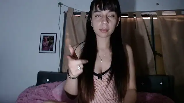 Snapshot of xx_nath_xx chatting on 10.31.25 xx nath xx online show from 10.31.25