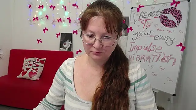 VanessaHotts online show from 03.21.26