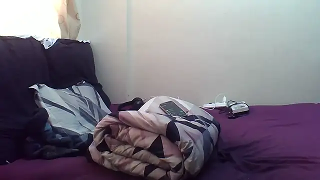 AddictiveAssCurves online show from 10.11.25