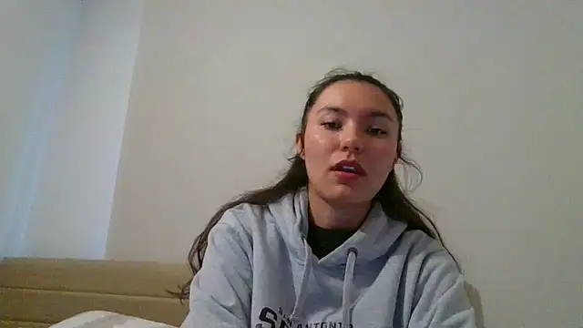 Snapshot of _andygirl chatting on 05.31.26 andygirl online show from 05.31.26