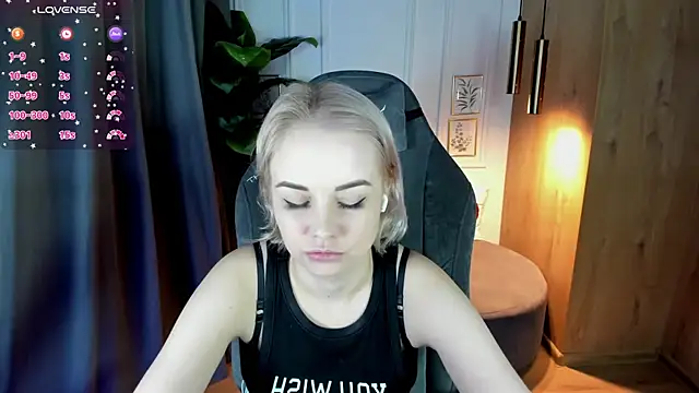 StephanieSweety online show from 03.07.25