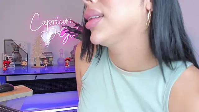 Korina Saenz01 online show from 12.05.25