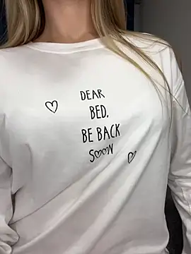 Miya Nika online show from 03.03.25