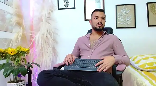 mathew vidal1 online show from 02.04.25