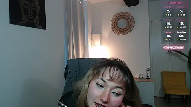 Crystal-dreamt online show from 04.04.26