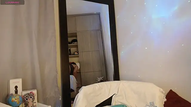 cristal sexybody online show from 02.21.25