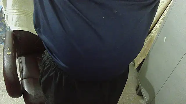 Snapshot of rentarob chatting on 11.07.25 rentarob online show from 11.07.25