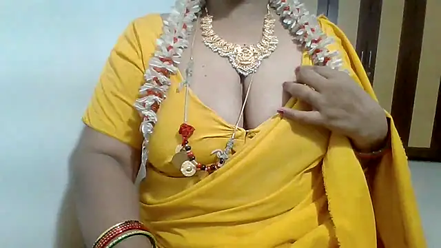 Snapshot of archanatelugu9 chatting on 07.04.26 archanatelugu9 online show from 07.04.26