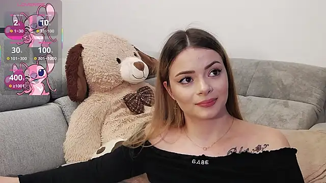 Snapshot of Kailynn_Moenn chatting on 03.05.25 Kailynn Moenn online show from 03.05.25