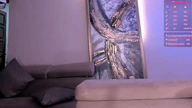 Snapshot of SophiePalmer chatting on 03.06.25 SophiePalmer online show from 03.06.25