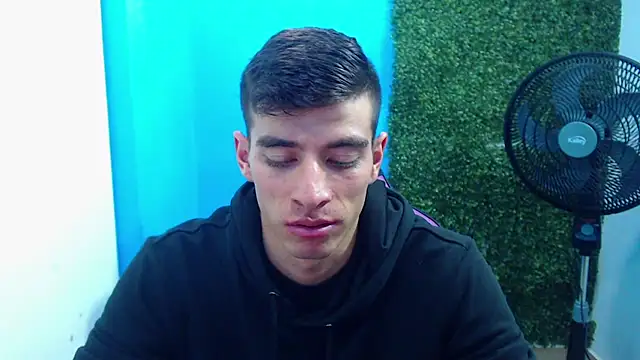 Snapshot of DEIBY_BABY chatting on 01.05.25 DEIBY BABY online show from 01.05.25