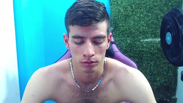 Snapshot of DEIBY_BABY chatting on 01.10.25 DEIBY BABY online show from 01.10.25