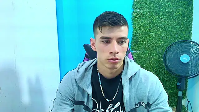 Snapshot of DEIBY_BABY chatting on 01.31.25 DEIBY BABY online show from 01.31.25