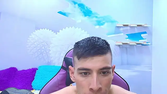 Snapshot of DEIBY_BABY chatting on 10.01.25 DEIBY BABY online show from 10.01.25