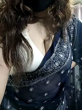 Sexybomb33 online show from 12.15.24