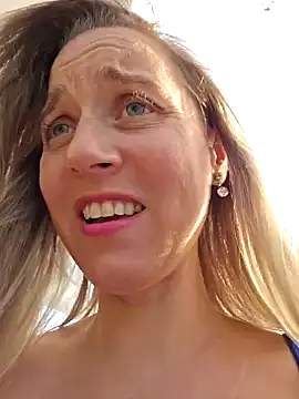 SkyelarSommer online show from 12.05.24