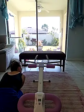 SkyelarSommer online show from 12.12.24