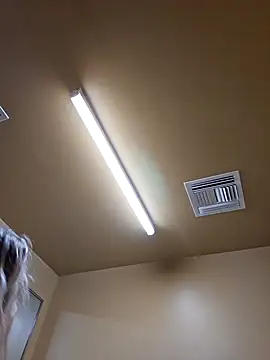 SkyelarSommer online show from 01.19.25