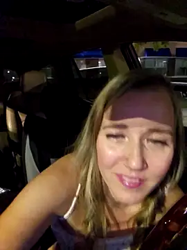 SkyelarSommer online show from 02.13.25