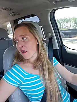 SkyelarSommer online show from 02.25.26