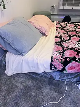 DominiqueX0 online show from 03.21.25