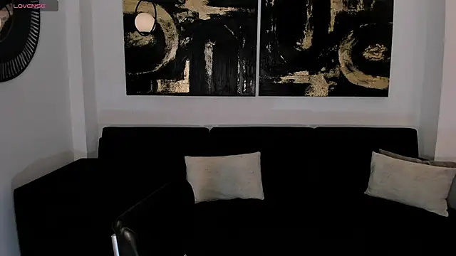 Snapshot of SunnyRivers chatting on 09.26.25 SunnyRivers online show from 09.26.25