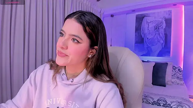 Snapshot of nathalie_rivers chatting on 02.10.26 nathalie rivers online show from 02.10.26