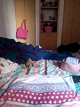 LissaThompsom online show from 03.11.25