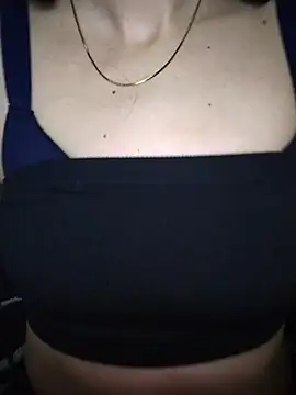 LissaThompsom online show from 04.08.26