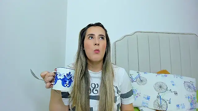 Hanna86 online show from 03.05.25