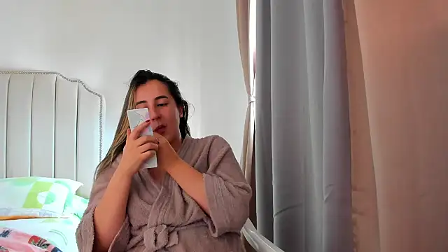 Hanna86 online show from 06.30.26