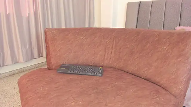 samantha stan online show from 04.10.26