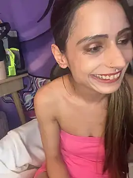 LaPetitechienne1 online show from 01.11.25