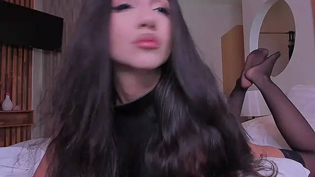 Your Girl69XXX online show from 02.21.25