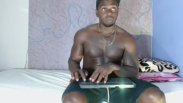 Snapshot of hannapasion chatting on 11.05.25 hannapasion online show from 11.05.25